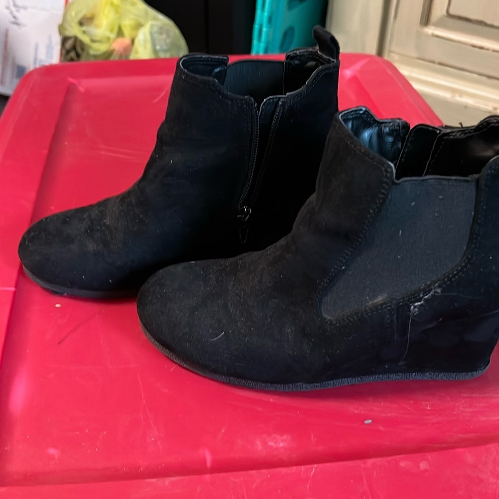 Youth girls wedge booties
